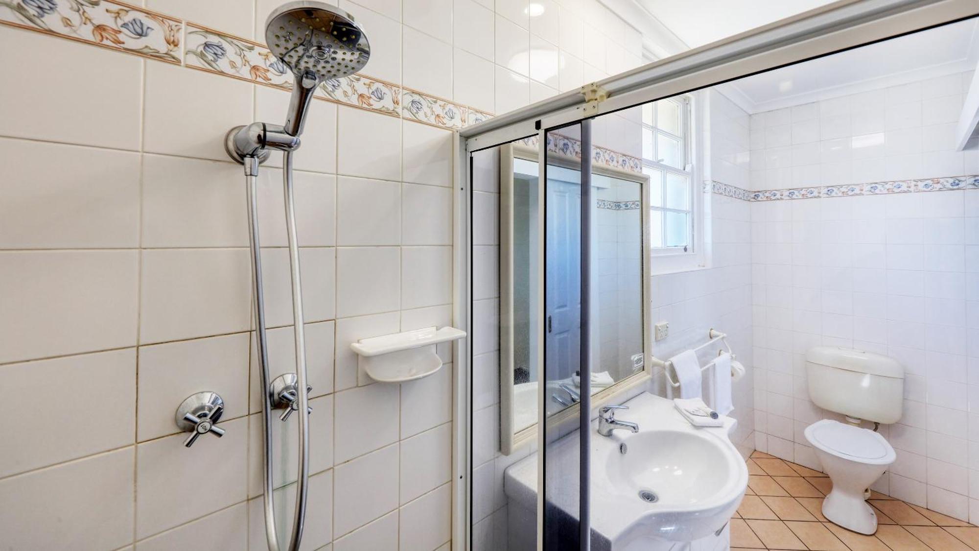 Coachman Hotel Motel Паркс Екстериор снимка